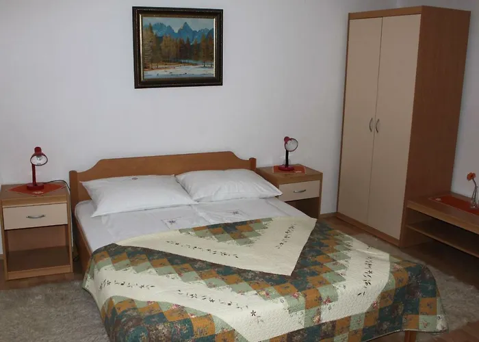 Apartma Albina